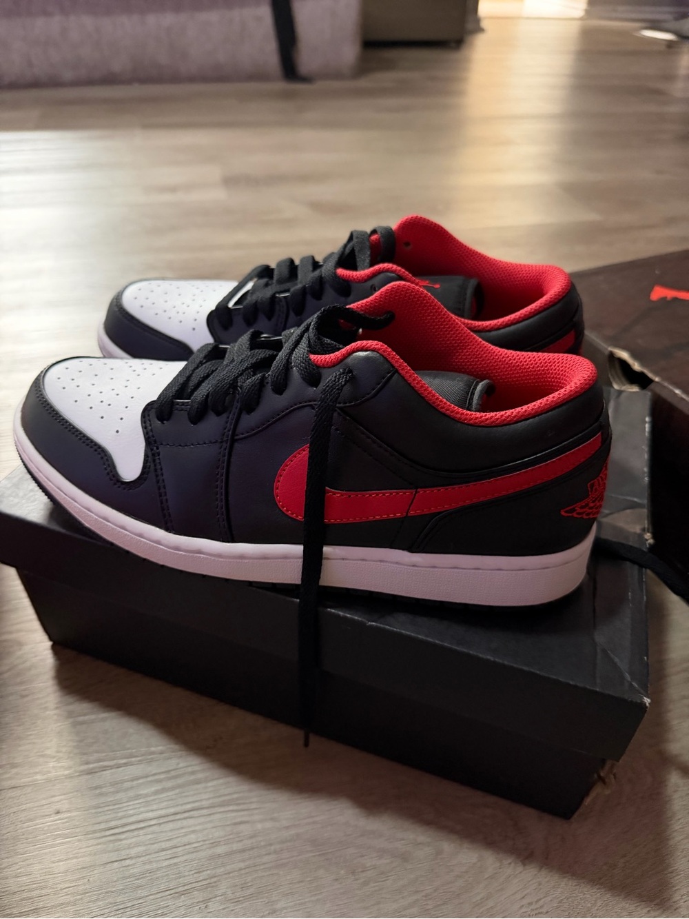 Jordan 1 Low “White Toe”